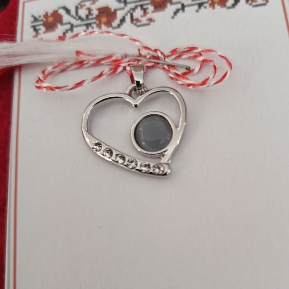 ❤️Martisor / Martenitsa Romanian Traditional Spring Charms Lot of 2 Kitty Heart - Picture 5 of 6